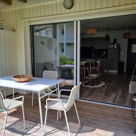Apartament In Mimizan's Center With Pool & Bbq